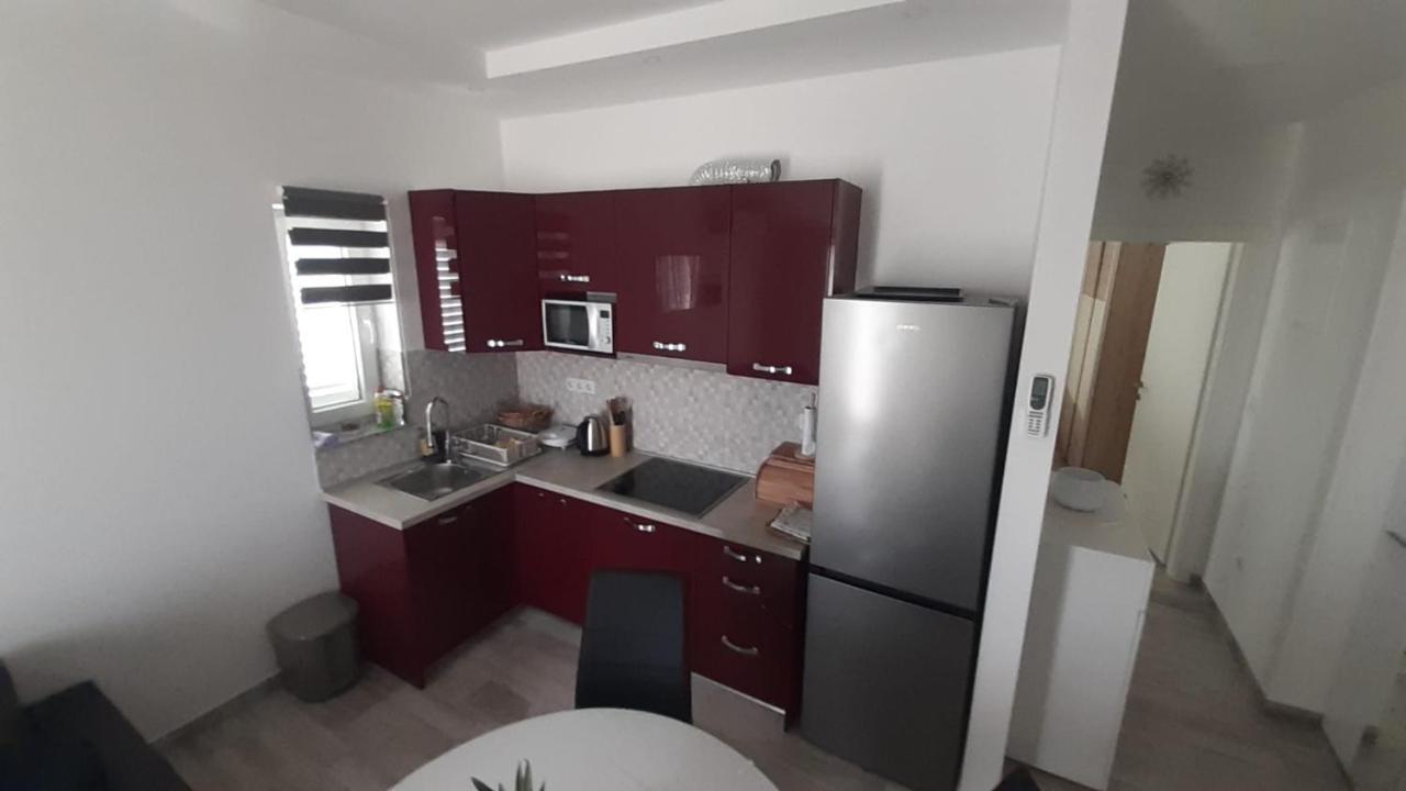 Apartmani Lucija Povljana Kültér fotó